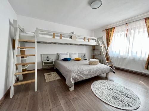 Casa Matteo - Rustic & cosy getaway in Zărnești, Zărneşti (fotografie 6)