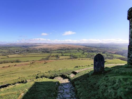 Chapel View