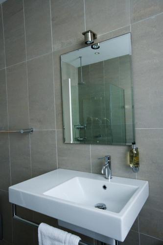 Dive Hotel - image 12