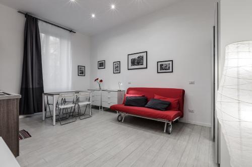 

Eustachi Apartment
