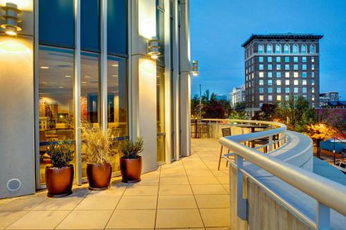 Courtyard by Marriott Greenville Downtown