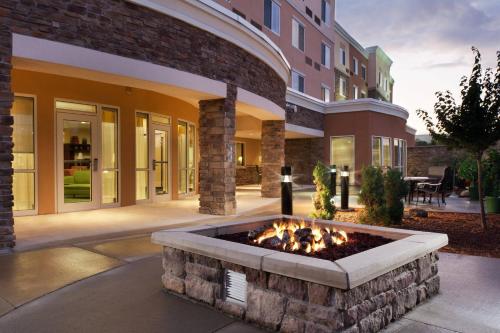 Courtyard Des Moines Ankeny