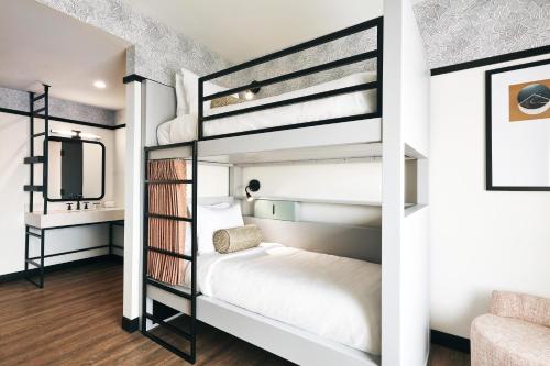 Kinley Chattanooga Southside, a Tribute Portfolio Hotel in Chattanooga, USA