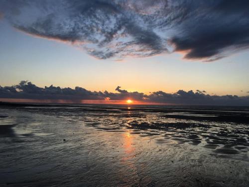 Charmante maisonnette proche plage et commerces