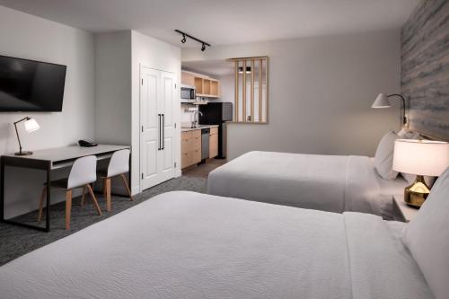 TownePlace Suites by Marriott West Kelowna in West Kelowna, Canada