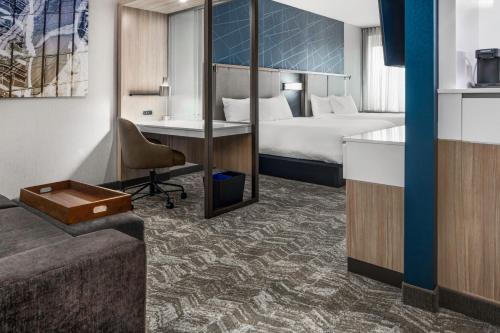 SpringHill Suites by Marriott Charlotte Airport Lake Pointe in Charlotte, USA