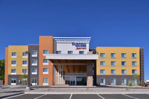 Fairfield Inn & Suites Farmington - Hotel