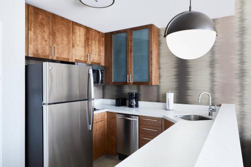 Residence Inn By Marriott Dallas By The Galleria - image 7