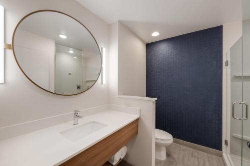 Fairfield by Marriott Inn & Suites Virginia Beach Town Center - main image