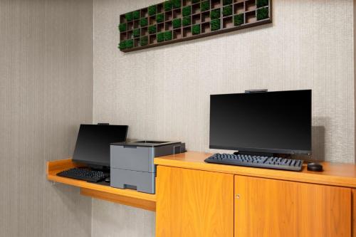 SpringHill Suites by Marriott Kansas City Northwest - image 2