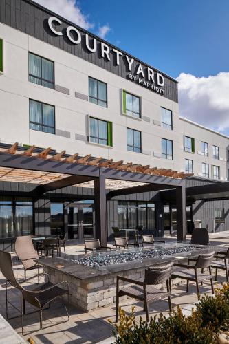 Courtyard by Marriott Jackson