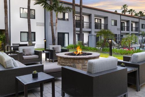 مسبح, Courtyard by Marriott Los Angeles Hacienda Heights/Orange County in Hacienda Heights