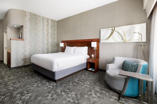 Courtyard by Marriott Potomac Mills Woodbridge in Woodbridge, USA