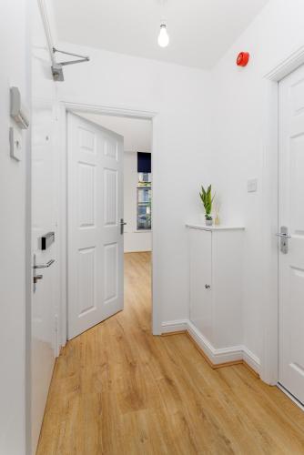 FLATZY - Iconic Beatles and Liverpool Culture Home in Toxteth
