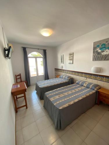 Hotel Simón - image 2