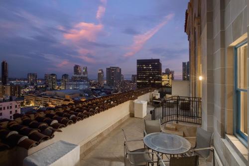 Courtyard by Marriott San Diego Downtown