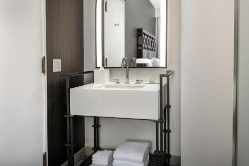 Courtyard by Marriott San Diego Downtown, San Diego (foto 3)