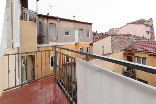 Apartment image 9