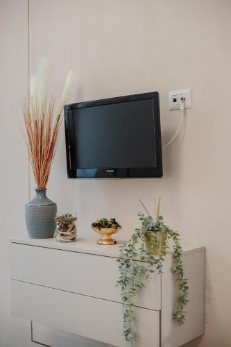 Apartment image 5