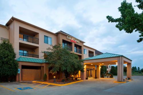 Courtyard by Marriott Springfield