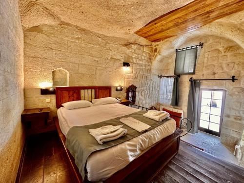 Harkasos Cave Hotel - main image