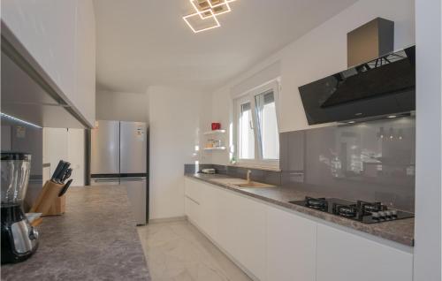 Awesome Home In Ivanbegovina With Kitchen