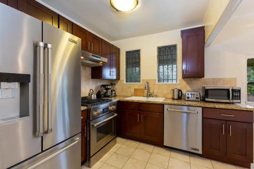 Renovated Spanish 3BD 2BA near Beverly Hills, Los Angeles (foto 7)