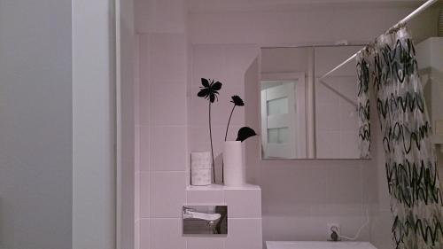 Photo - 1 Bedroom City Center Apartment