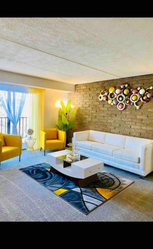 HONORAY-Kes in มอนโรวิลล์ (PA)