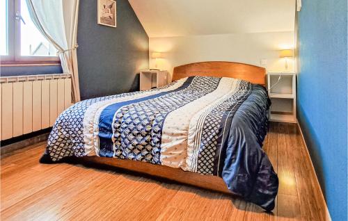 Holiday Home Gonneville-S.-Honfleur with Fireplace 09 - main image