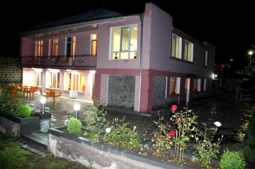 Entrada, Zanger Hotel in Goris