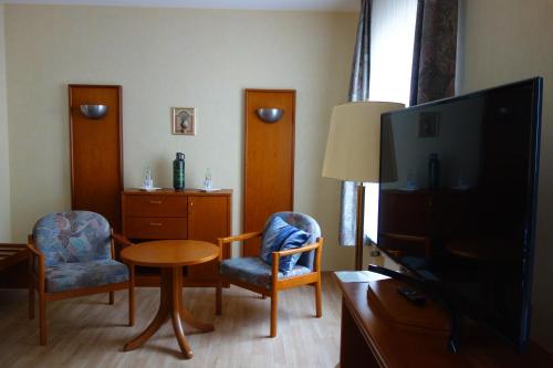 Hotel Lex - image 8