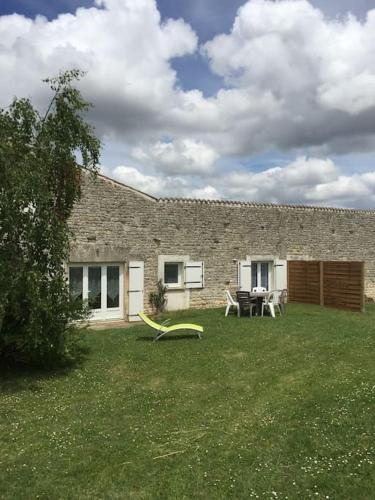 Gîte Au Petit Bonheur - Location saisonnière - Saint-Savinien