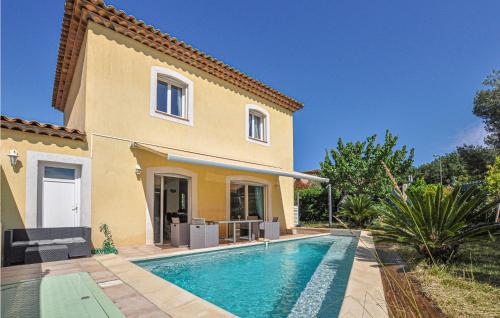 Lovely Home In Saint Raphael With Heated Swimming Pool