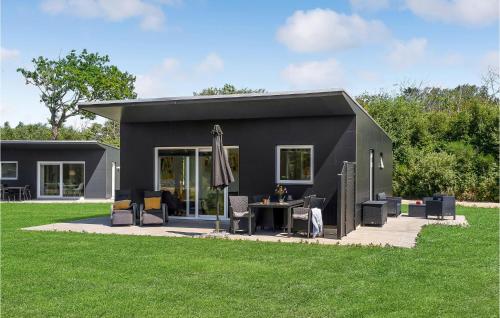 Exterior view, Cozy Home In Ringkøbing With Kitchen in Hee