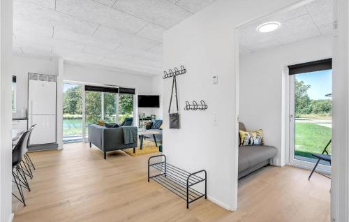 Exterior view, Cozy Home In Ringkøbing With Kitchen in Hee