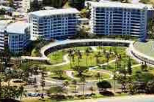 One-Bedroom Apartment room in 4 star Beachfront Hotel apartment