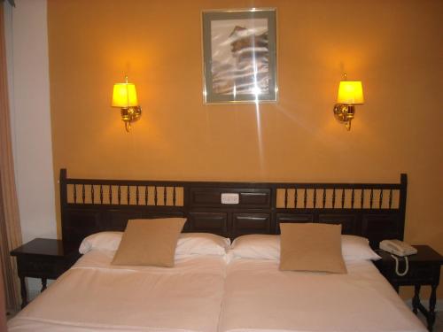 Hostal Residencia Avenida - image 5