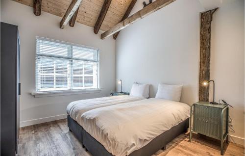 6 Bedroom Gorgeous Home In Nijverdal