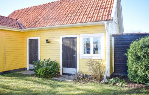 Stunning home in Frjestaden with 2 Bedrooms