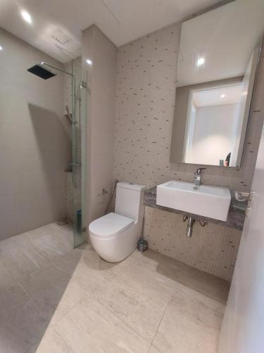 Anggun Presidential Suites - image 11
