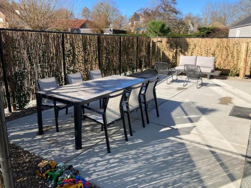 Vakantiewoning 1 aan zee, 400 meter van het strand in Zoutelande