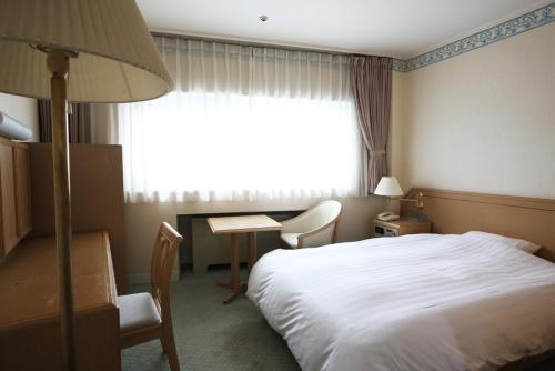 Single Room - Non-Smoking