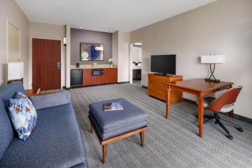 Courtyard by Marriott Sacramento Folsom