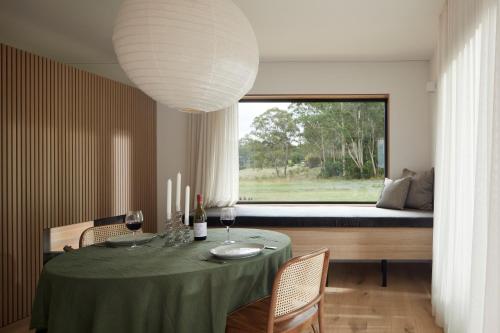 Cedars Mount View - Adults only in Mount View