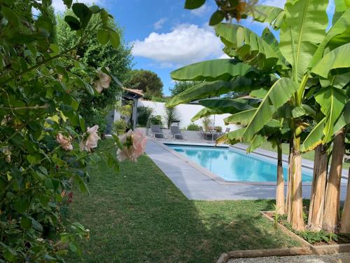 Maison M, chambre privée accès jardin piscine et jacuzzi près de La Rochelle 3