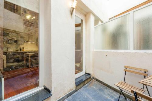 Apartamento con patio junto a la Catedral by Toledo AP - image 3