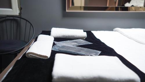 Luka Suit Hotel - image 4