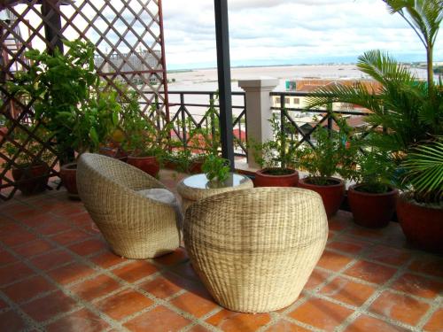 Létesítmények, Lux Riverside Hotel and Apartment near Wat Phnom