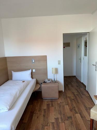 Strandhotel - image 5